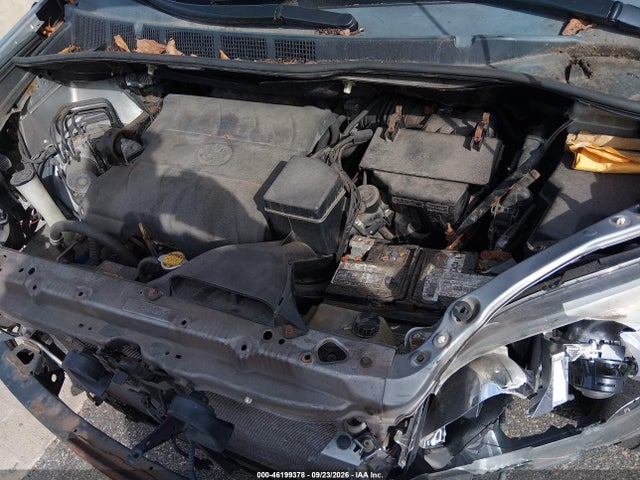 2014 Toyota Sienna Xle V6 8 Passenger მანქანა იყიდება აუქციონზე, vin: 5TDYK3DC3ES470658, აუქციონის ნომერი: 46199378