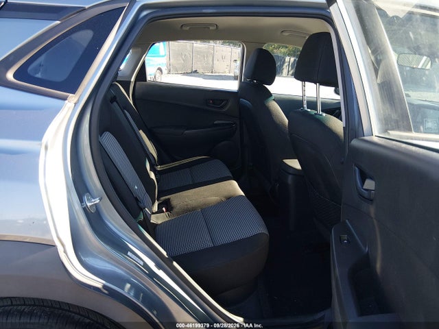 2021 Hyundai Kona Se მანქანა იყიდება აუქციონზე, vin: KM8K12AA6MU665777, აუქციონის ნომერი: 46199379