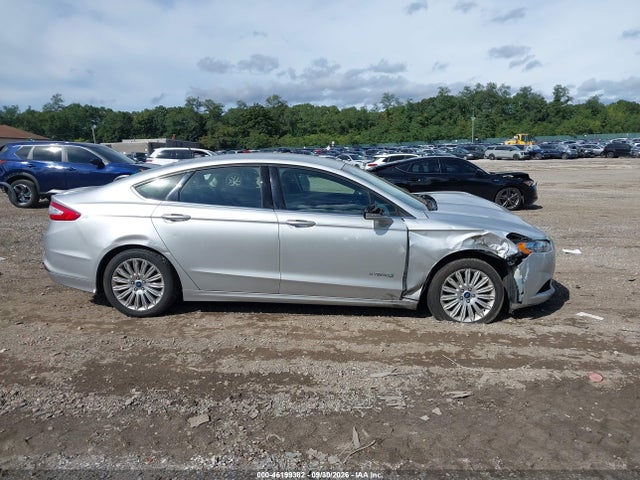 Продажа на аукционе авто 2016 Ford Fusion Hybrid Se, vin: 3FA6P0LU7GR389028, номер лота: 46199382