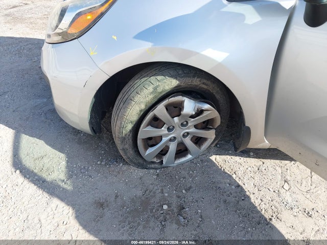 KNADM4A36F6501855 KIA RIO LX