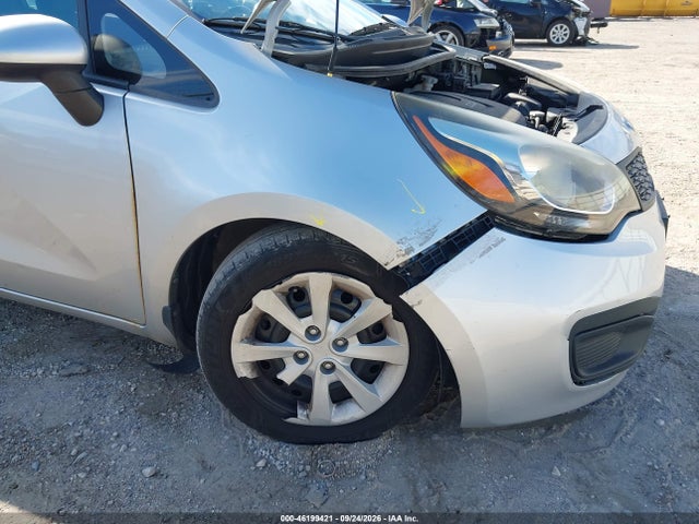 KNADM4A36F6501855 KIA RIO LX