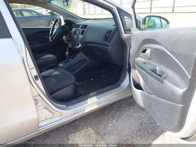 KNADM4A36F6501855 KIA RIO LX