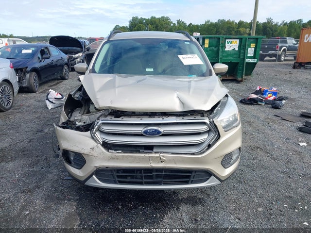 46199423 :رقم المزاد ، 1FMCU9GD9JUA88292 vin ، 2018 Ford Escape Se مزاد بيع