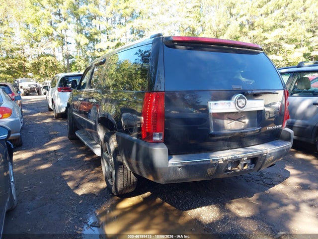 2007 Cadillac Escalade Esv მანქანა იყიდება აუქციონზე, vin: 1GYFK66847R357329, აუქციონის ნომერი: 46199435