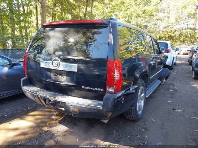 2007 Cadillac Escalade Esv მანქანა იყიდება აუქციონზე, vin: 1GYFK66847R357329, აუქციონის ნომერი: 46199435