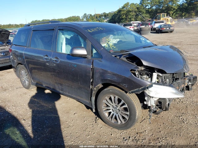 Продаж на аукціоні авто 2018 Toyota Sienna Xle 8 Passenger, vin: 5TDYZ3DC5JS925175, номер лоту: 46199580