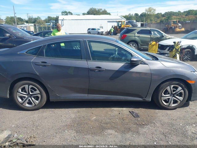 Продажа на аукционе авто 2016 Honda Civic Lx, vin: 19XFC2F57GE232631, номер лота: 46199691