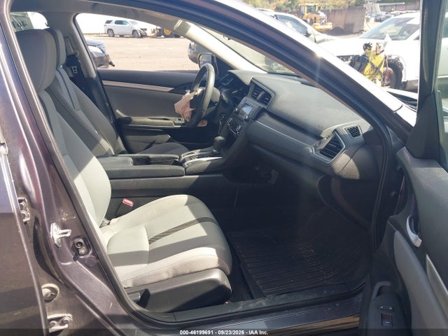Продажа на аукционе авто 2016 Honda Civic Lx, vin: 19XFC2F57GE232631, номер лота: 46199691