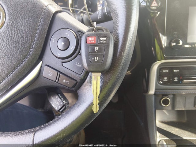 46199697 :رقم المزاد ، 2T1BURHEXJC025139 vin ، 2018 Toyota Corolla Se مزاد بيع