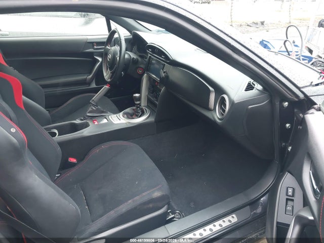 46199806 :رقم المزاد ، JF1ZNAA12D1723456 vin ، 2013 Scion Fr-s مزاد بيع