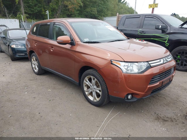 Auction sale of the 2014 Mitsubishi Outlander Se, vin: JA4AZ3A34EZ000939, lot number: 46199808
