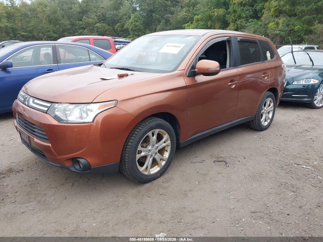 Auction sale of the 2014 Mitsubishi Outlander Se, vin: JA4AZ3A34EZ000939, lot number: 46199808