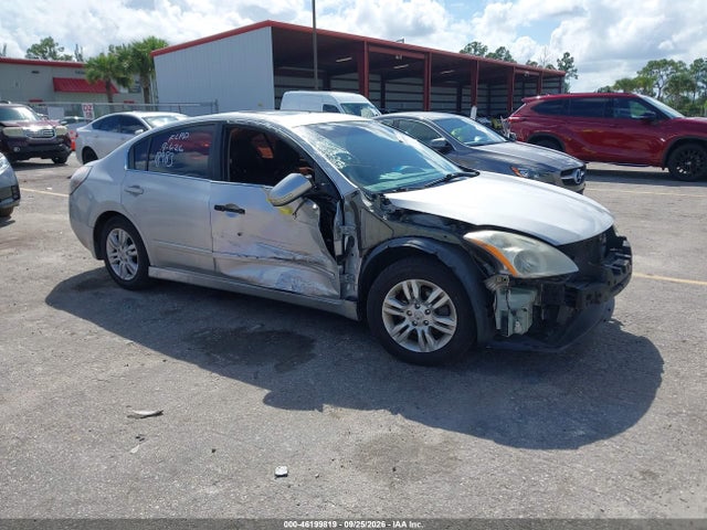 46199819 :رقم المزاد ، 1N4AL2AP8AN558983 vin ، 2010 Nissan Altima 2.5 S مزاد بيع