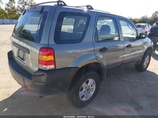 2005 Ford Escape Xls მანქანა იყიდება აუქციონზე, vin: 1FMYU02Z75KB37110, აუქციონის ნომერი: 46199883