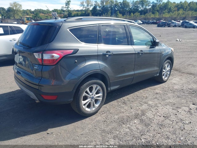 Продажа на аукционе авто 2017 Ford Escape Se, vin: 1FMCU9GD4HUD72049, номер лота: 46199907