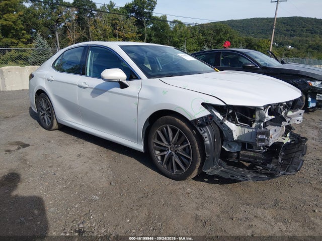 Продажа на аукционе авто 2022 Toyota Camry Xle Awd, vin: 4T1F11BK6NU053390, номер лота: 46199946