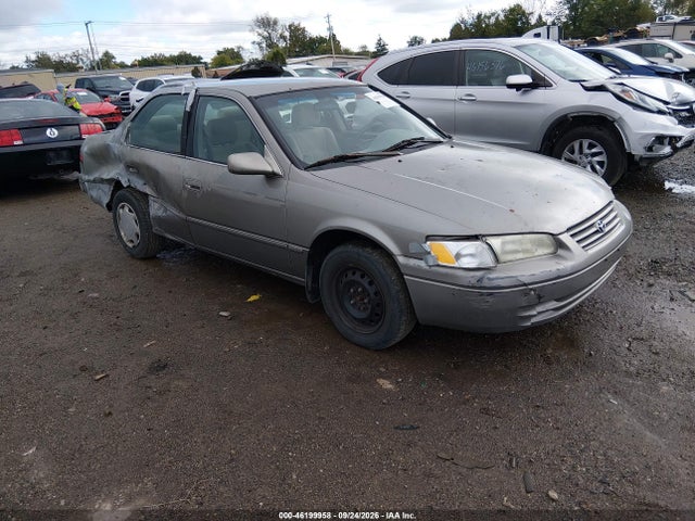 1999 Toyota Camry Ce მანქანა იყიდება აუქციონზე, vin: 4T1BG22K5XU531577, აუქციონის ნომერი: 46199958