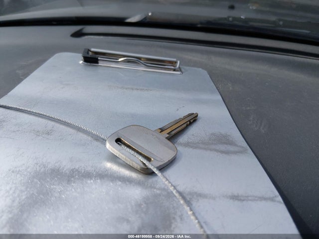 1999 Toyota Camry Ce მანქანა იყიდება აუქციონზე, vin: 4T1BG22K5XU531577, აუქციონის ნომერი: 46199958