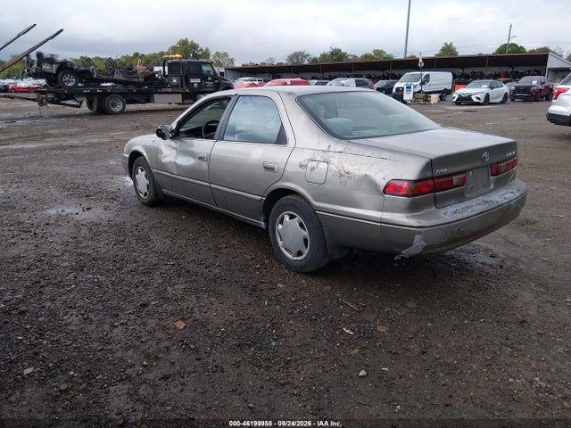 1999 Toyota Camry Ce მანქანა იყიდება აუქციონზე, vin: 4T1BG22K5XU531577, აუქციონის ნომერი: 46199958