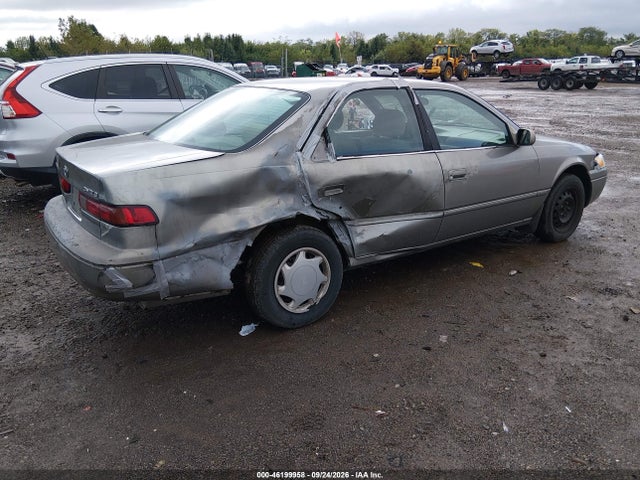 1999 Toyota Camry Ce მანქანა იყიდება აუქციონზე, vin: 4T1BG22K5XU531577, აუქციონის ნომერი: 46199958