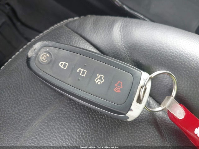2015 Ford Escape Titanium მანქანა იყიდება აუქციონზე, vin: 1FMCU9JX4FUC64773, აუქციონის ნომერი: 46199959