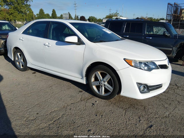 2012 Toyota Camry Se მანქანა იყიდება აუქციონზე, vin: 4T1BF1FK3CU563946, აუქციონის ნომერი: 46200095