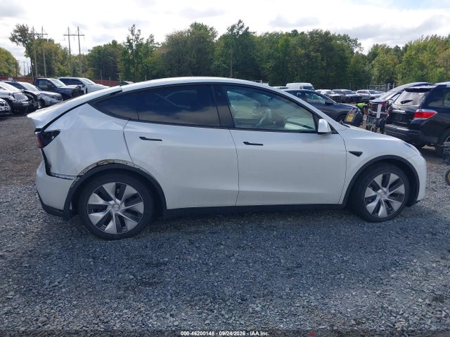 Продаж на аукціоні авто 2023 Tesla Model Y Awd/long Range, vin: 7SAYGDEE7PF696350, номер лоту: 46200148