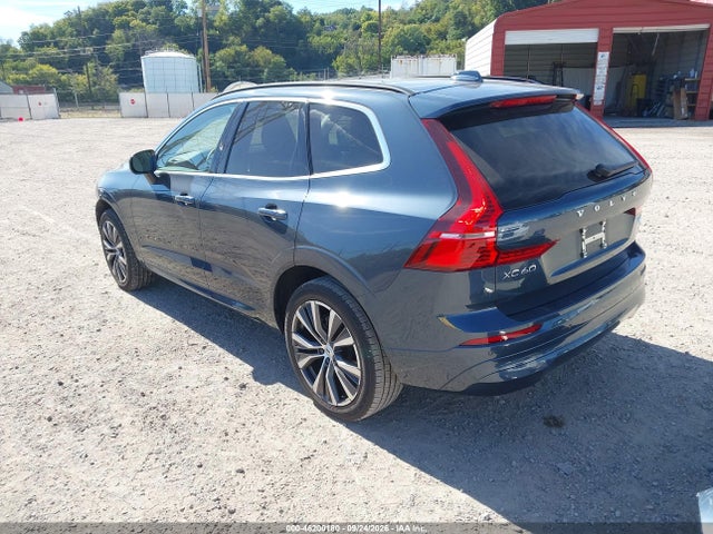 46200180 :رقم المزاد ، YV4L12RK8N1040352 vin ، 2022 Volvo Xc60 B5 Momentum مزاد بيع