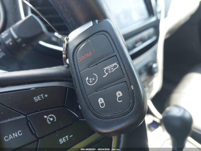 2020 Jeep Cherokee Limited 4x4 მანქანა იყიდება აუქციონზე, vin: 1C4PJMDX8LD622465, აუქციონის ნომერი: 46200291