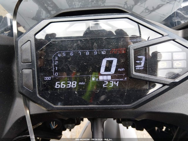 46200298 :رقم المزاد ، ML5EXGG13SDA71551 vin ، 2025 Kawasaki Ex500 مزاد بيع