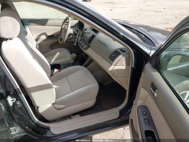 Продажа на аукционе авто 2005 Toyota Camry Le, vin: 4T1BE32K55U038300, номер лота: 46200313