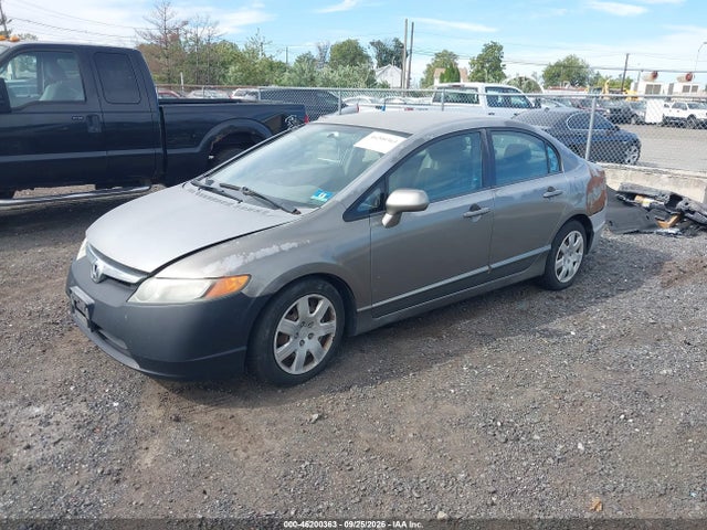 Aukcja sprzedaży 2008 Honda Civic Sdn Lx, vin: 2HGFA16558H515780, numer aukcji: 46200363