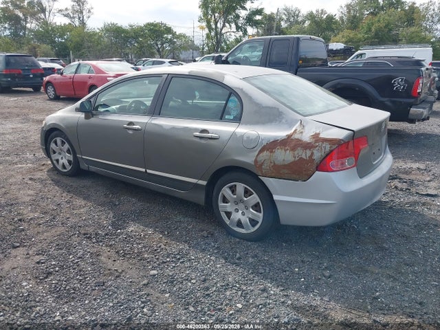 Aukcja sprzedaży 2008 Honda Civic Sdn Lx, vin: 2HGFA16558H515780, numer aukcji: 46200363