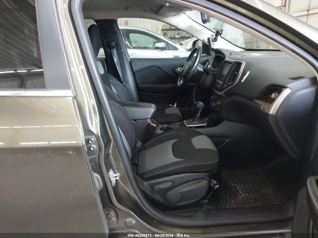 46200373 :رقم المزاد ، 1C4PJMCB2EW230045 vin ، 2014 Jeep Cherokee Latitude مزاد بيع