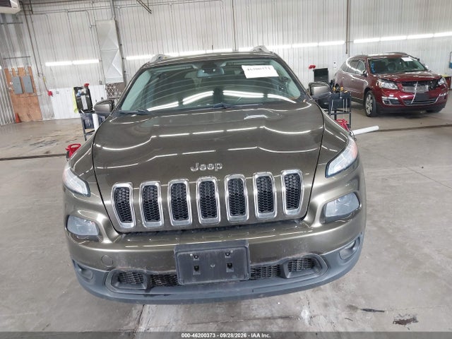 46200373 :رقم المزاد ، 1C4PJMCB2EW230045 vin ، 2014 Jeep Cherokee Latitude مزاد بيع