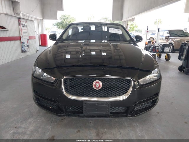 Продаж на аукціоні авто 2019 Jaguar Xe 25t, vin: SAJAR4FXXKCP50000, номер лоту: 46200386