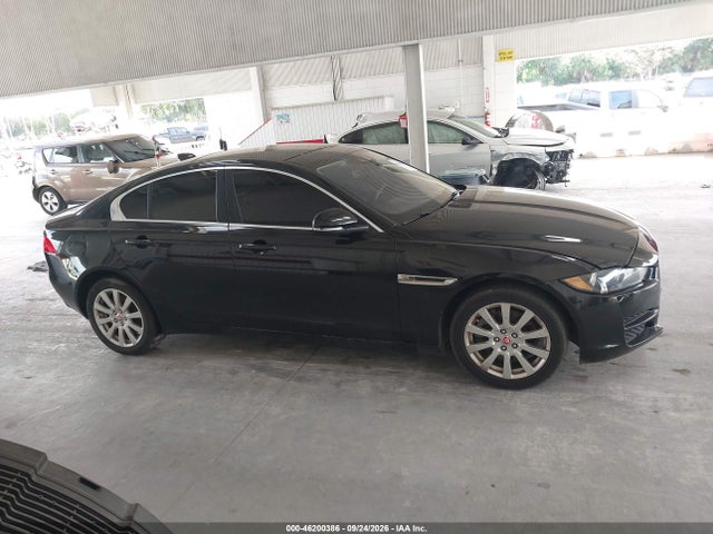 Продаж на аукціоні авто 2019 Jaguar Xe 25t, vin: SAJAR4FXXKCP50000, номер лоту: 46200386