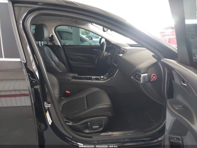 Продаж на аукціоні авто 2019 Jaguar Xe 25t, vin: SAJAR4FXXKCP50000, номер лоту: 46200386