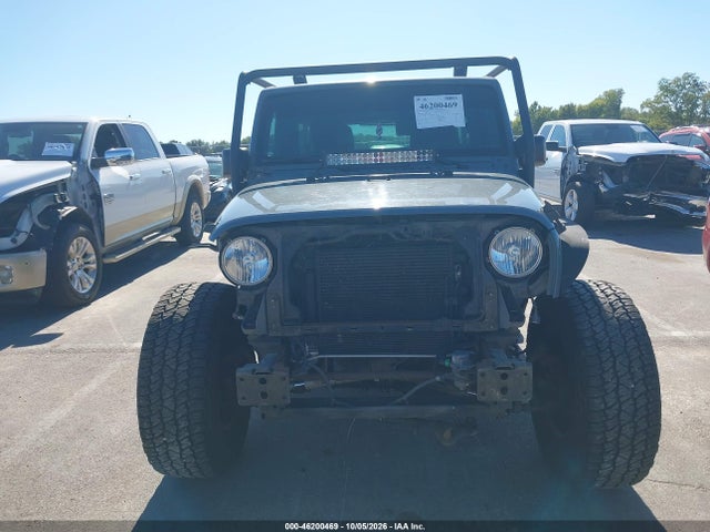 2015 Jeep Wrangler Unlimited Sport მანქანა იყიდება აუქციონზე, vin: 1C4BJWDG2FL598180, აუქციონის ნომერი: 46200469