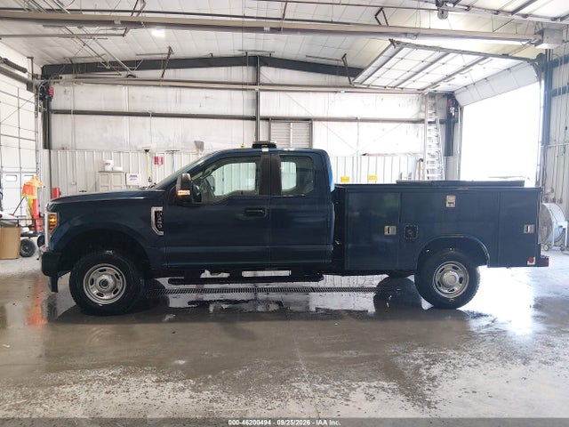 Продажа на аукционе авто 2019 Ford Super Duty F-350 Srw Xl, vin: 1FD8X3B6XKEC15906, номер лота: 46200494