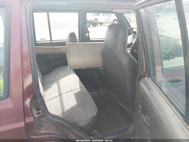 46200533 :رقم المزاد ، 1J4FF48SX1L518469 vin ، 2001 Jeep Cherokee Sport مزاد بيع