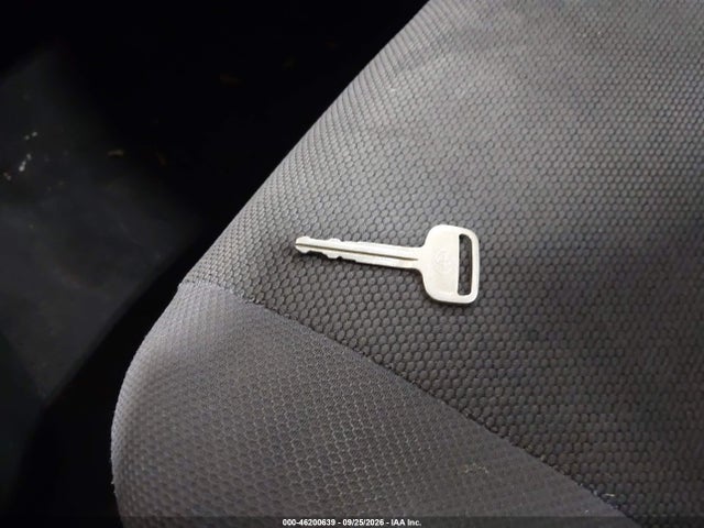 2003 Toyota Matrix Xr მანქანა იყიდება აუქციონზე, vin: 2T1KR38E33C031155, აუქციონის ნომერი: 46200639
