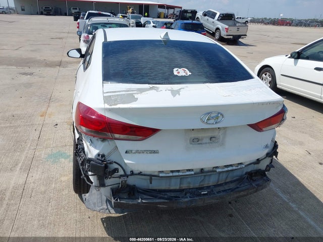 Hyundai Elantra Value Edition 2017 5NPD84LF4HH191356 Image 16