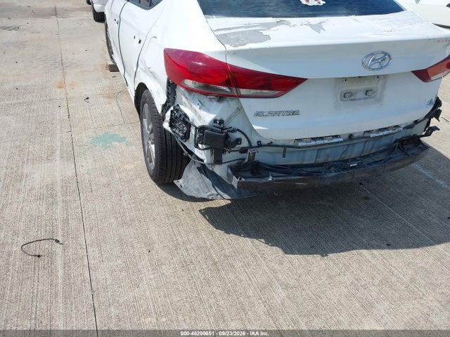Hyundai Elantra Value Edition 2017 5NPD84LF4HH191356 Image 6