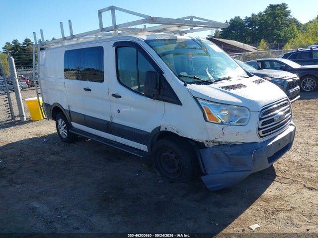 2015 Ford Transit მანქანა იყიდება აუქციონზე, vin: 1FTNR1ZM1FKA60700, აუქციონის ნომერი: 46200660