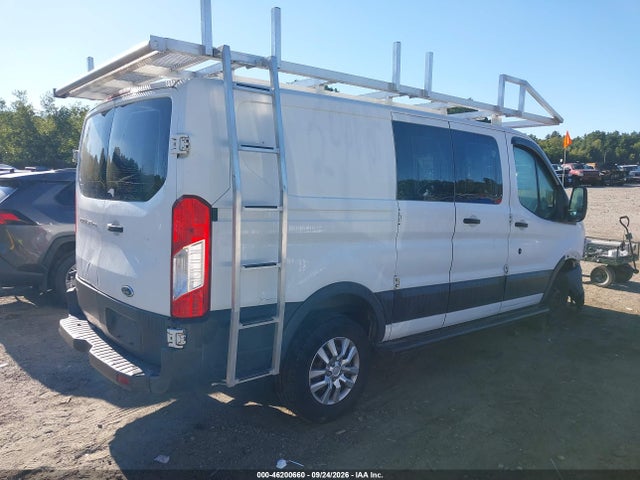 Продаж на аукціоні авто 2015 Ford Transit, vin: 1FTNR1ZM1FKA60700, номер лоту: 46200660