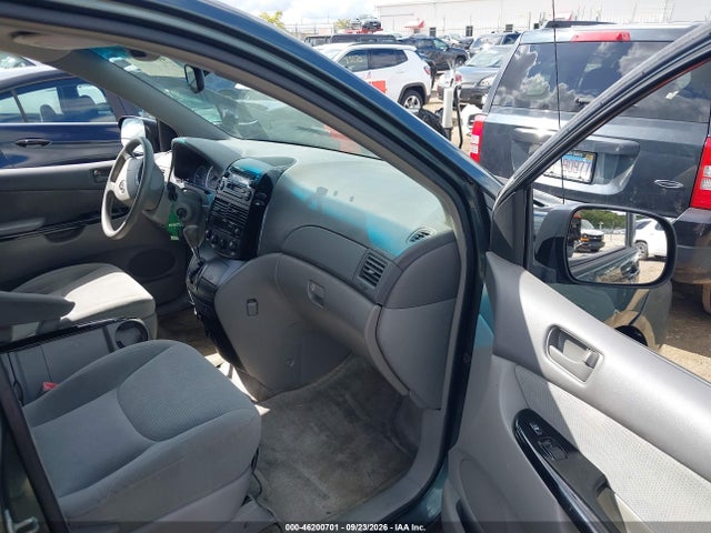 Aukcja sprzedaży 2005 Toyota Sienna Le, vin: 5TDZA23C75S275598, numer aukcji: 46200701