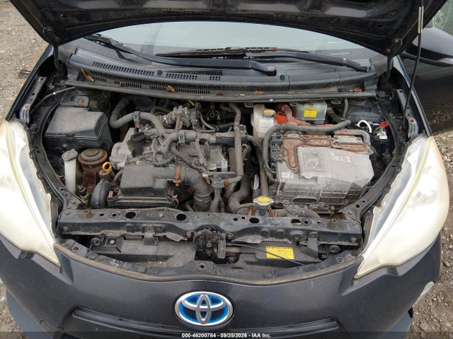 Продаж на аукціоні авто 2013 Toyota Prius C One, vin: JTDKDTB3XD1537125, номер лоту: 46200784
