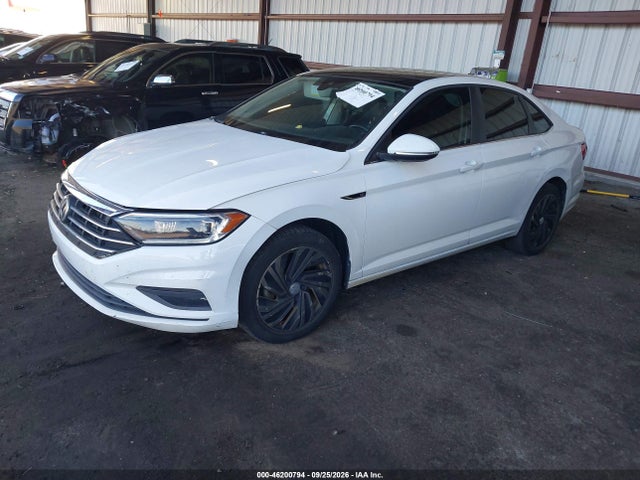 2019 Volkswagen Jetta 1.4t Sel Premium მანქანა იყიდება აუქციონზე, vin: 3VWG57BU1KM002815, აუქციონის ნომერი: 46200794