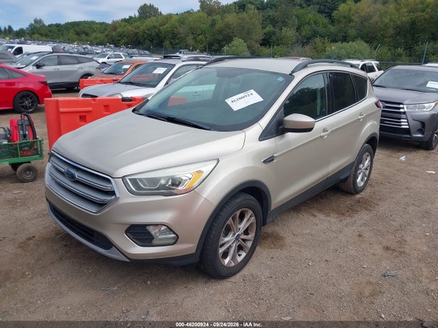 2017 Ford Escape Se მანქანა იყიდება აუქციონზე, vin: 1FMCU0GD1HUC77489, აუქციონის ნომერი: 46200924